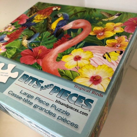 Bits and Pieces “Tropical Birds” 300 pc Puzzle - Picture 8 of 10